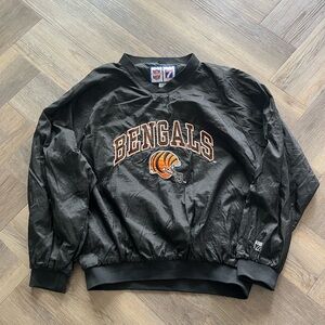 LOGO 7 Black Jacket with White Embroidered Shield Logo